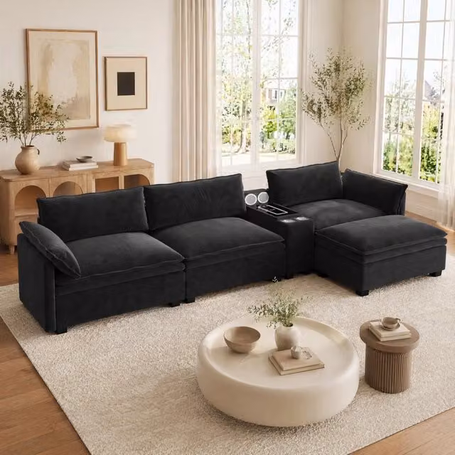 Divano angolare modulare MIVRAY a 4 posti in ciniglia nero con consolle, ricarica USB, porta bicchieri e illuminazione LED; L: 315 cm, P: 85 cm, H: 70 cm