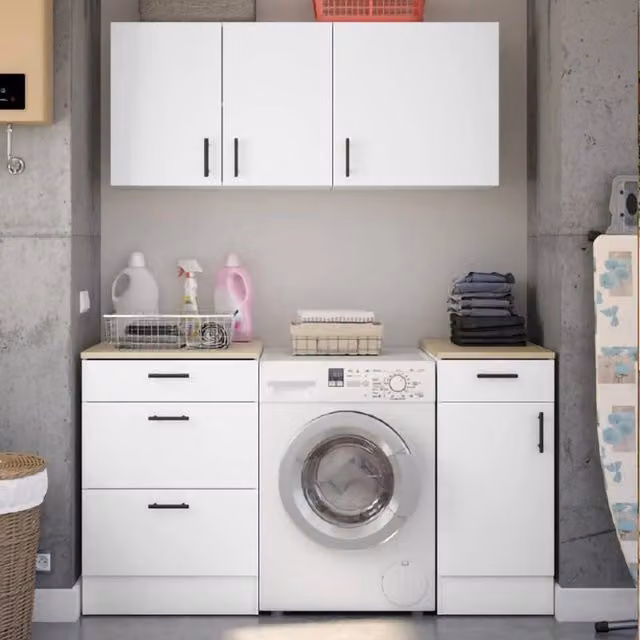 Set mobili per lavanderia Sesleria DMORA, composizione moderna salvaspazio in bianco e rovere con ante soft-close