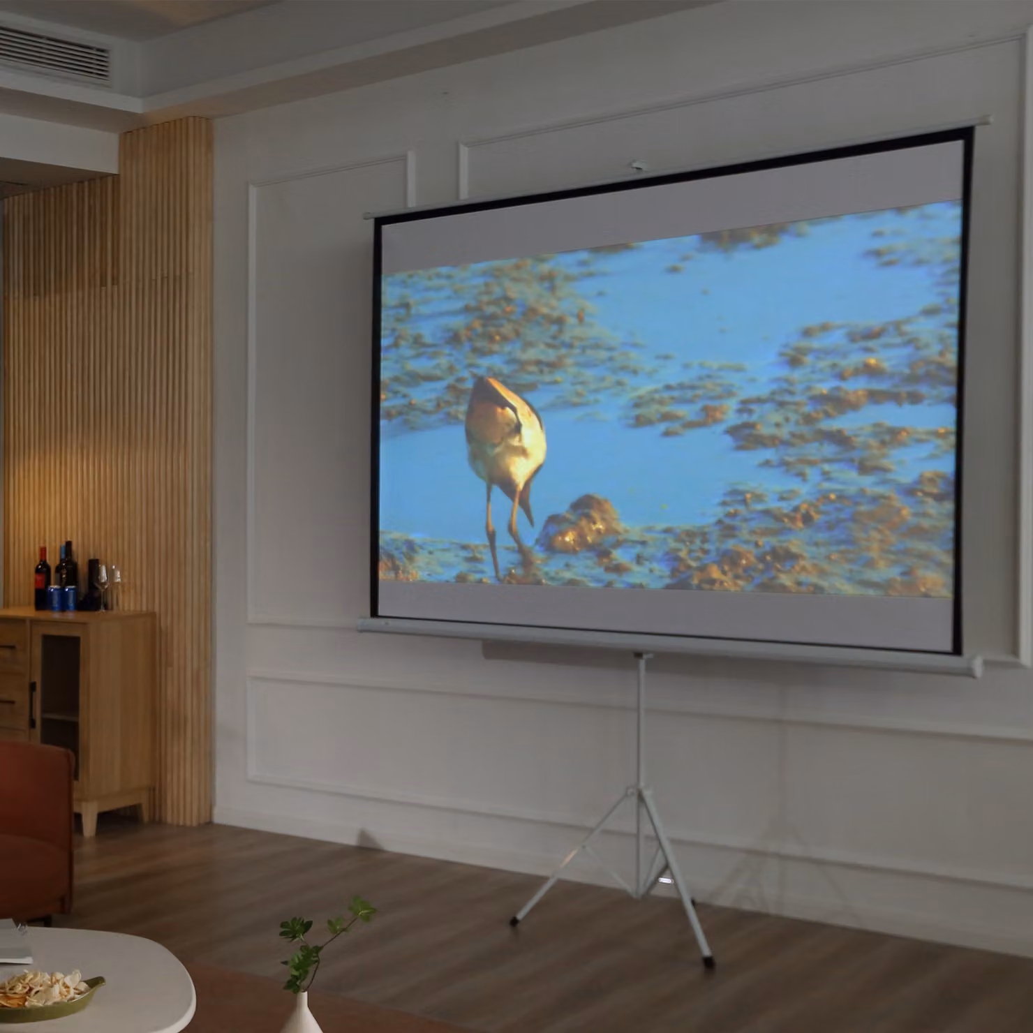Schermo per Videoproiettore HomCom da 100 Pollici con Treppiede per Home Cinema, Formato 4:3, Colore Bianco – 2