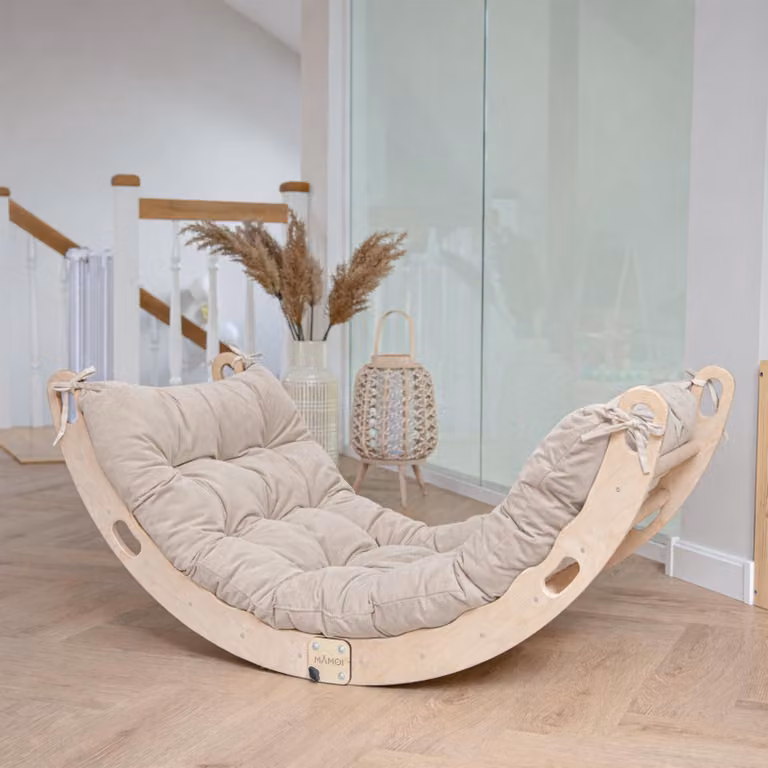 Triangolo di arrampicata MAMOI® | Struttura in legno per arrampicata indoor per bambini | Altalena in legno con tappetino | Altalena da interno per bambini