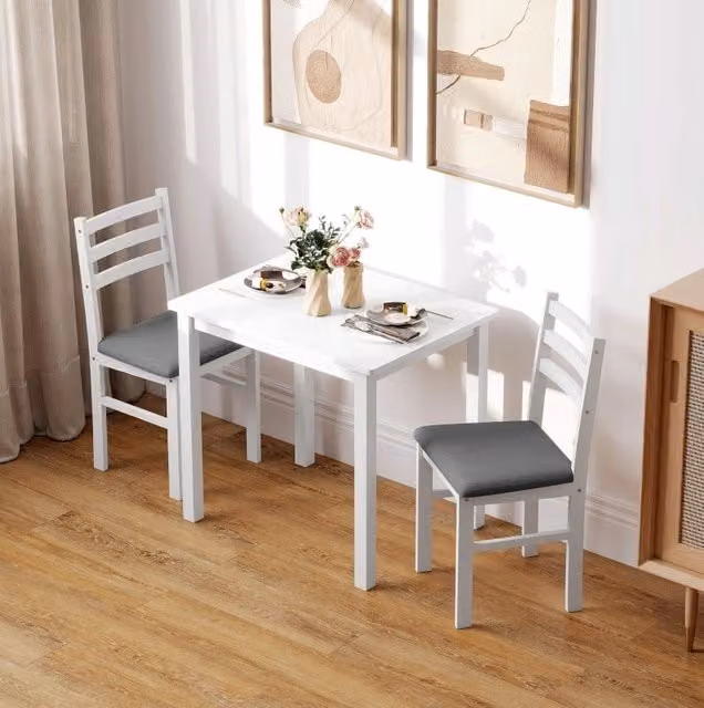 Set tavolo da pranzo ULEVR 3 pezzi con 2 sedie imbottite, tavolo 80x60 cm in MDF e legno di gomma, bianco