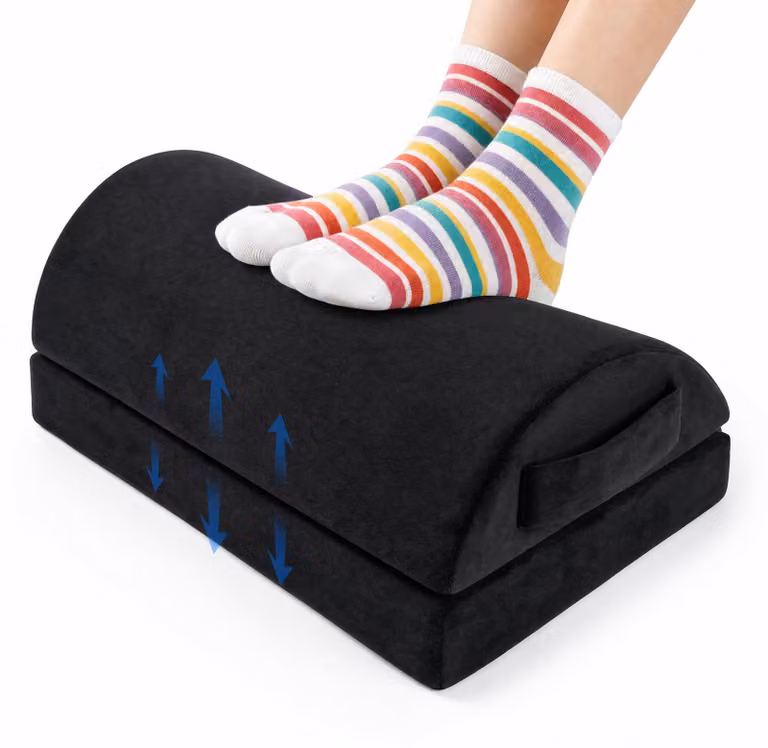 Poggiapiedi grande, realizzato in schiuma viscoelastica, regolabile, per un lavoro ergonomico
