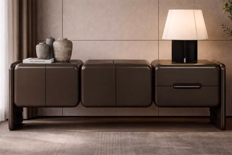 Credenza di design Braunes: lussuosa credenza in legno per il soggiorno