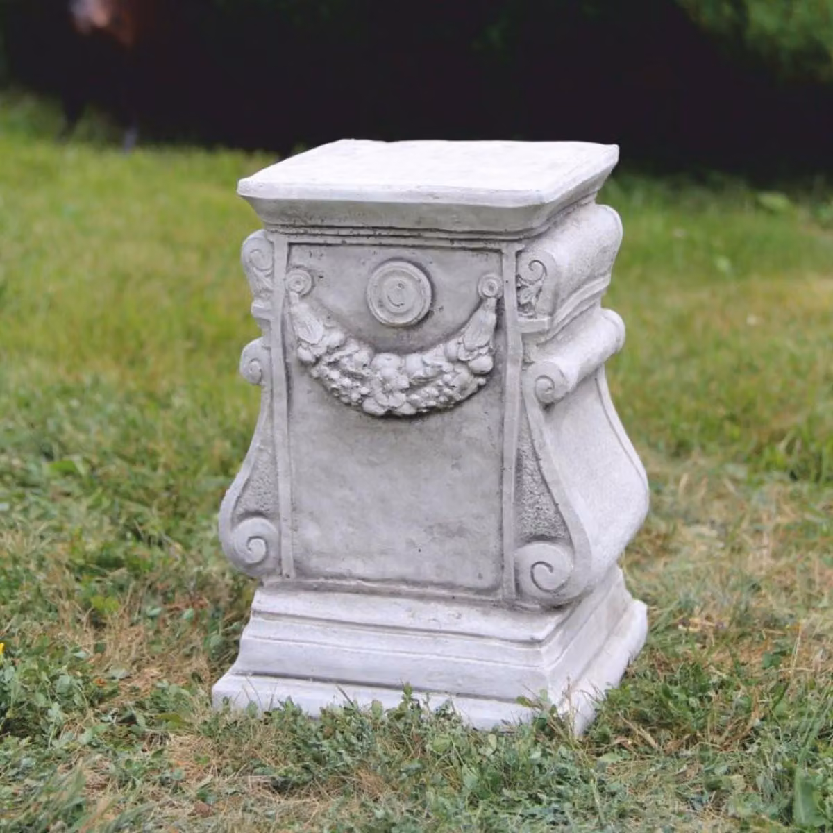 Colonna in stile barocco "Casa Padrino", grigia, altezza 30 cm - Elegante colonna da giardino in stile barocco - Colonna decorativa per il giardino - Accessori decorativi per giardino e terrazza in stile barocco