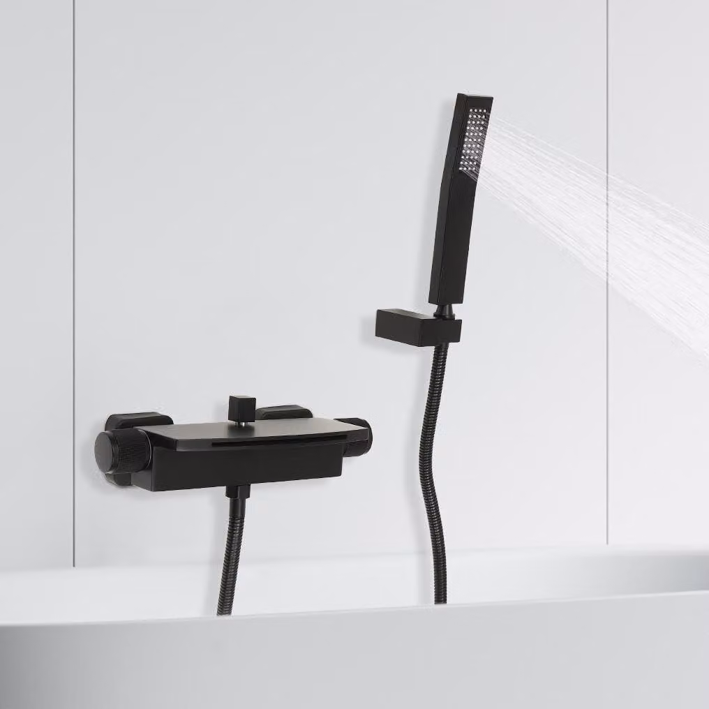 Rubinetto per doccia a cascata con soffione a mano - Colore: nero opaco