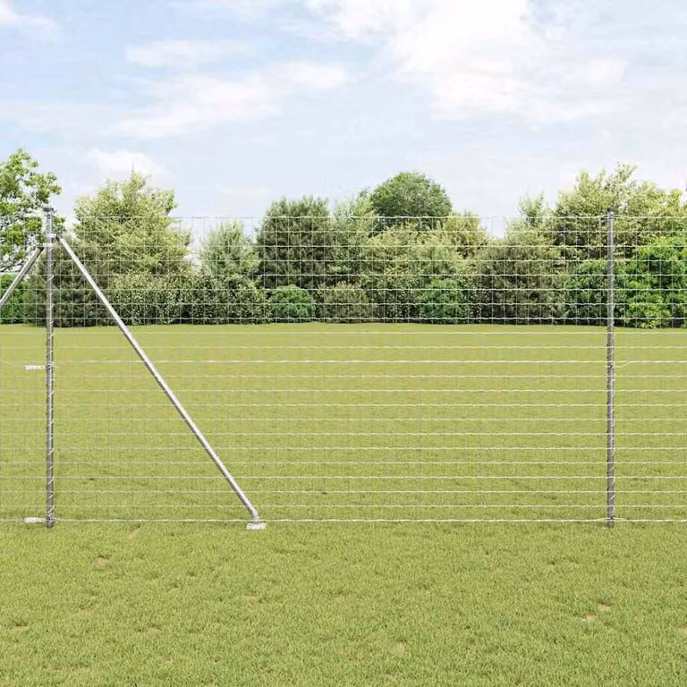 Recinzione in rete saldata con punte 10 x 1,5 m (L x H)