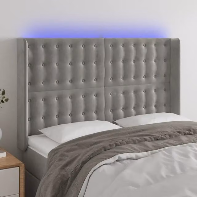 Testiera con LED Design Mania in Velluto Grigio Chiaro con Porte USB L/P/H: 147 x 16 x 118/128 cm – 1