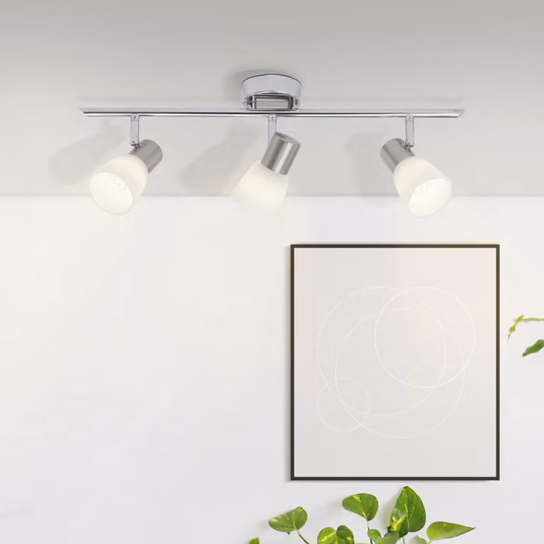 BRILLANTE tubo faretto LED Janna | illuminazione a soffitto senza tempo | 3 fiamme | metallo/vetro | ferro/cromo/bianco | teste orientabili | 3x E14 max 40 W