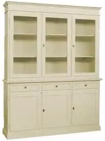 Credenza cristalliera KIVIO in stile shabby chic con ante in vetro e ripiani interni, colore bianco