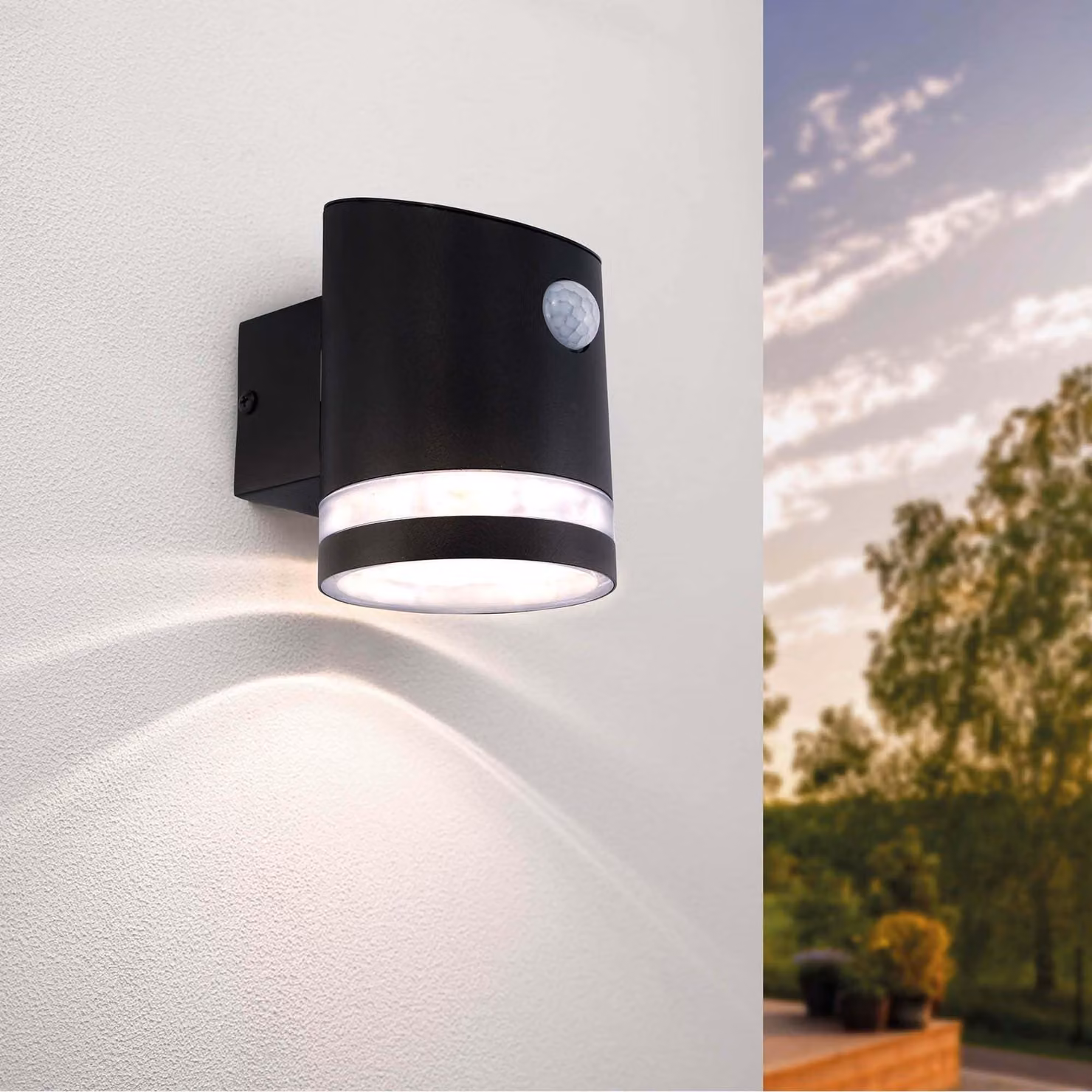 Lampada da parete solare Elara con sensore di movimento, colore nero