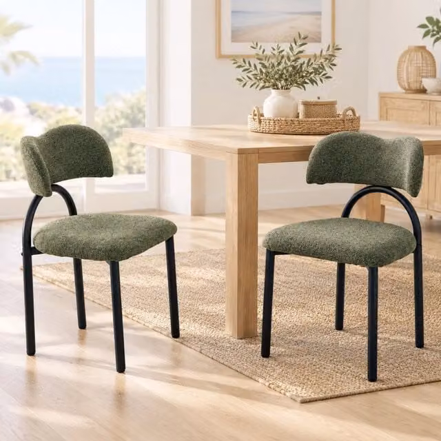 Set di 2 sedie da pranzo Mivray imbottite in tessuto verde con struttura in metallo nero, altezza seduta: 47 cm