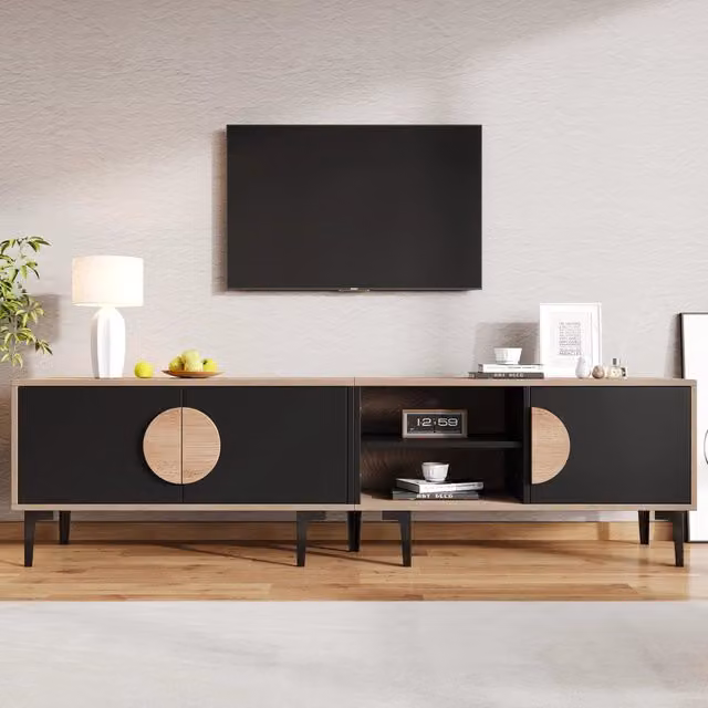Lowboard TV 180x35x49 cm, colore legno e nero, con 2 ante e ripiani aperti. Mobile TV soggiorno per televisori fino a 80 pollici