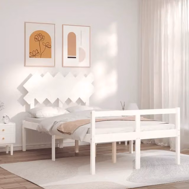 Letto per anziani vidaXL in legno massello di pino bianco con testiera L/P/H: 205.5 x 120 x 80.5 cm