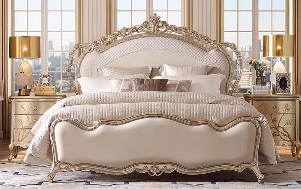 Stilvolles Beiges Doppelbett Schlafzimmer Komfortbett Holzrahmen
