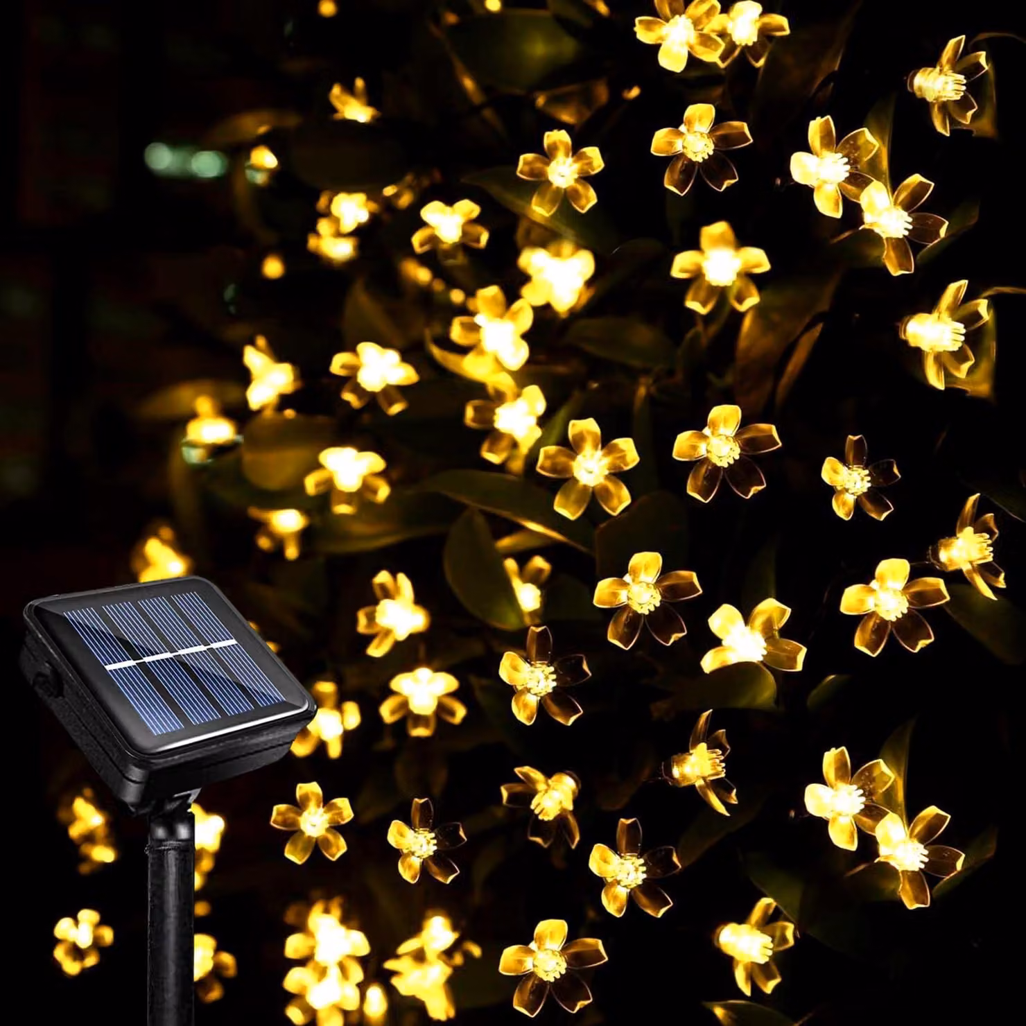 Catena luminosa a forma di fiori di ciliegio, 50 LED, alimentazione solare, grado di protezione IP65, lunghezza 7 metri, luce bianco caldo