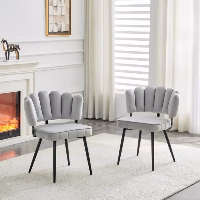 Set di 2 sedie da pranzo europee con schienale a fantasia floreale e rivestimento in velluto. Velluto morbido grigio chiaro + gambe in metallo nero, a