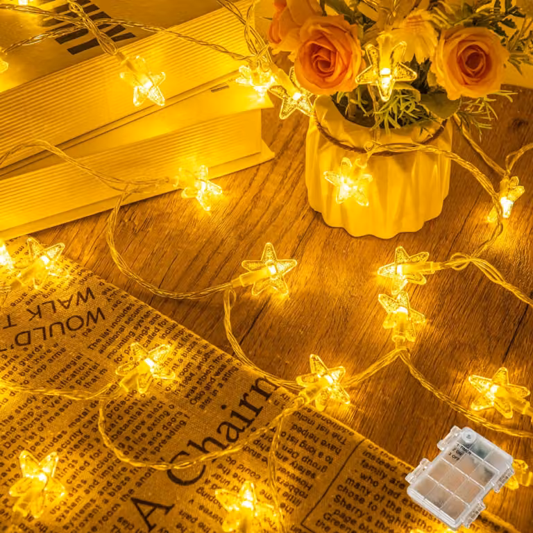 Catena luminosa con stelline, 6 metri, 40 LED, alimentata a batteria, con timer