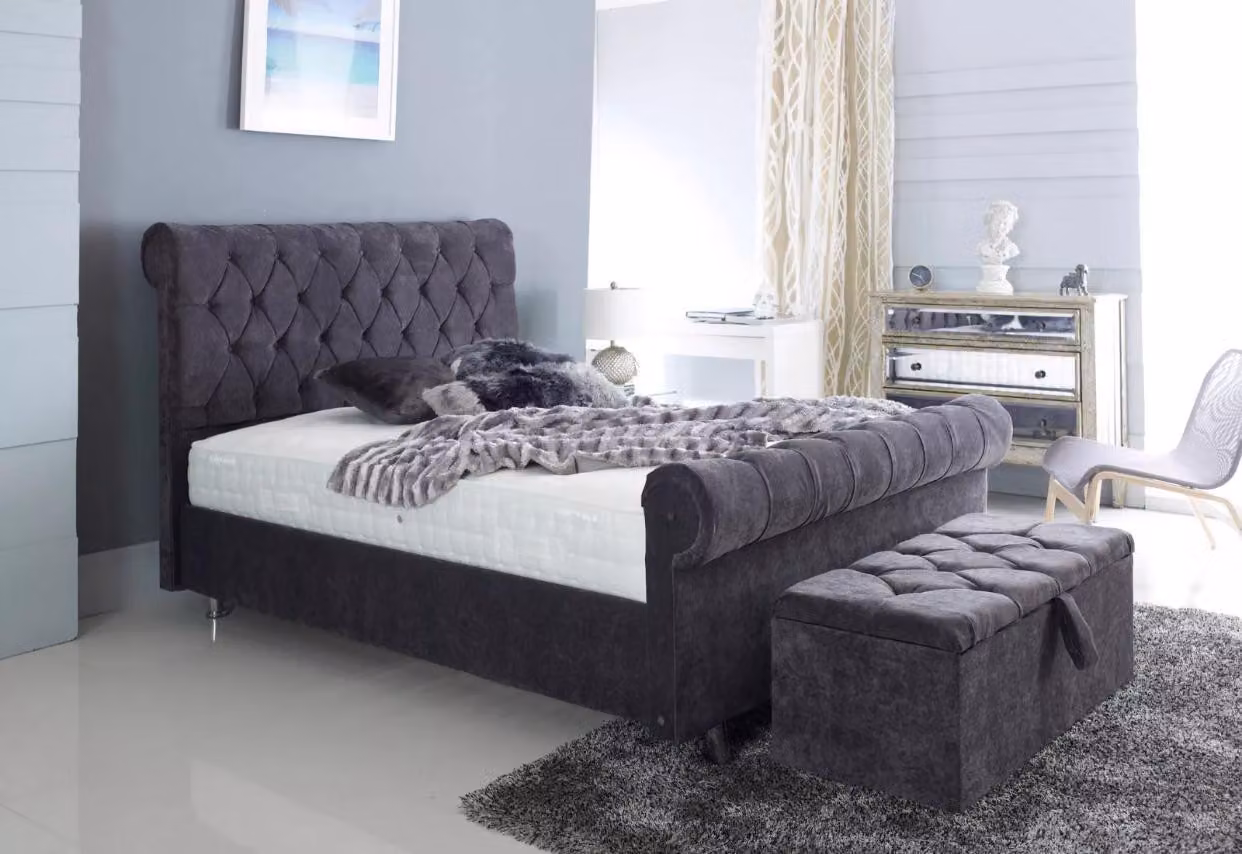 Chesterfield Design Samt Bett Luxus Textil Betten Schlafzimmer Doppel 180x200cm