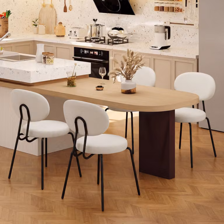 Set di 4 sedie da pranzo Costway in tessuto beige e bianco con gambe in metallo e schienale curvo imbottito