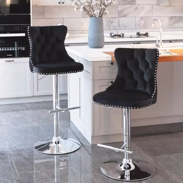 Sgabello da bar girevole OKWISH in velluto nero con base cromata e schienale ergonomico per cucina e soggiorno – 1