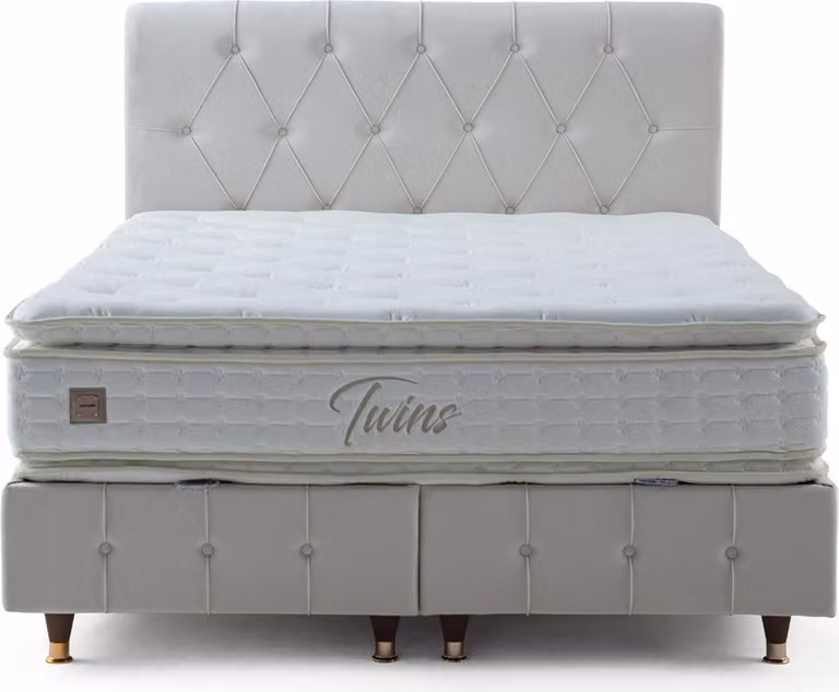 Weißes Chesterfield Bettgestell Designer Polsterbett Rechteckiges Bett