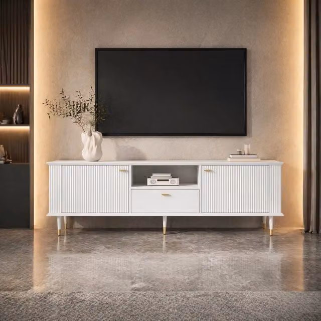 Mobile TV Bianco in MDF con Ante, Cassetto e Ripiani Aperto, Gambe Metalliche Dorate, Soft-Close