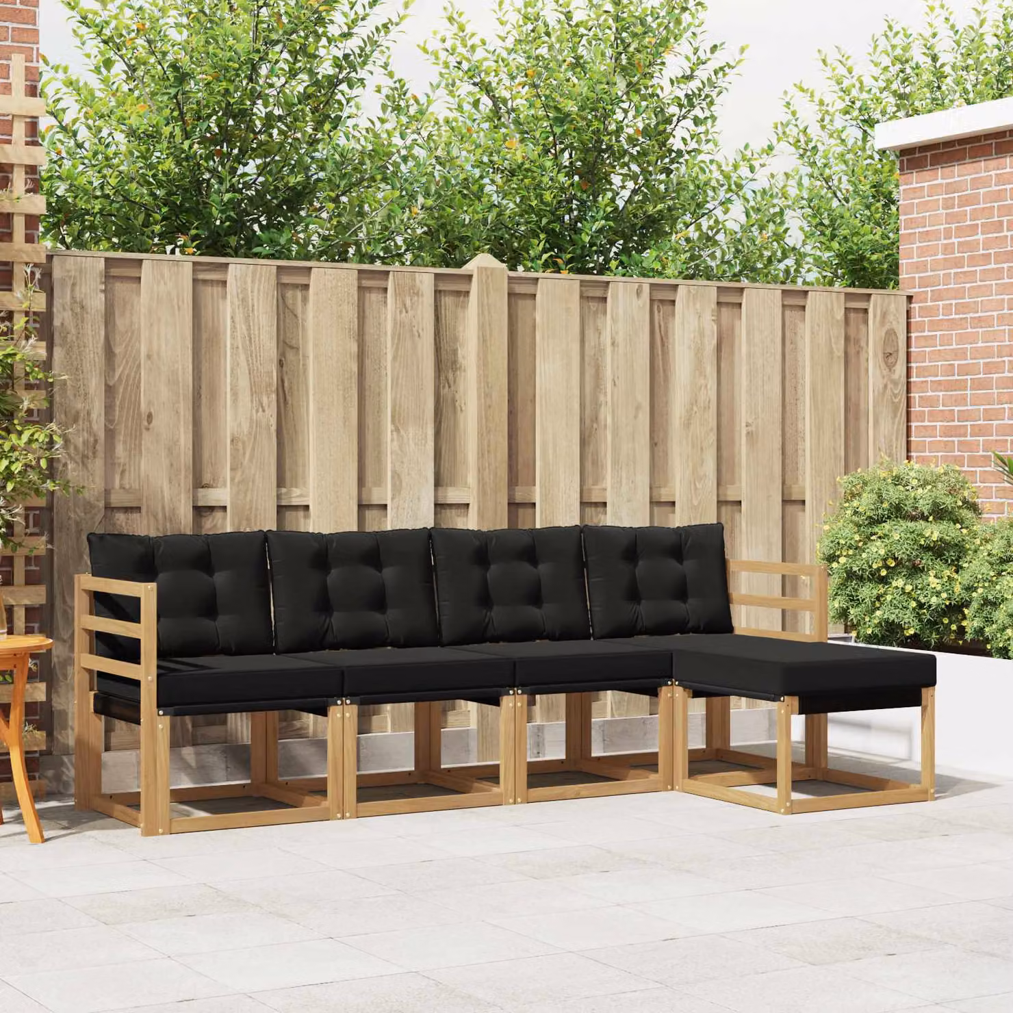 Set di divani da esterno vidaXL a forma di L composto da 5 pezzi in legno di acacia con cuscini in textilene bianco, nero e marrone