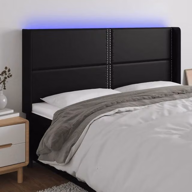 Testiera con LED Design Mania in similpelle nera con porta USB, L: 203 cm, P: 16 cm, H: 118/128 cm – 1