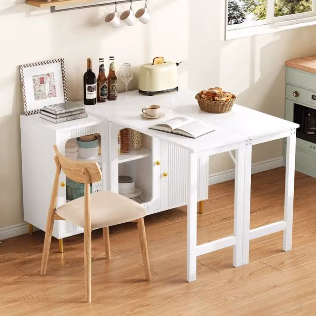 Credenza Mivray con piano pieghevole ed estensibile, ante scorrevoli in vetro temperato, bianca e oro, L: 116 cm, P: 40 cm, H: 78.5 cm