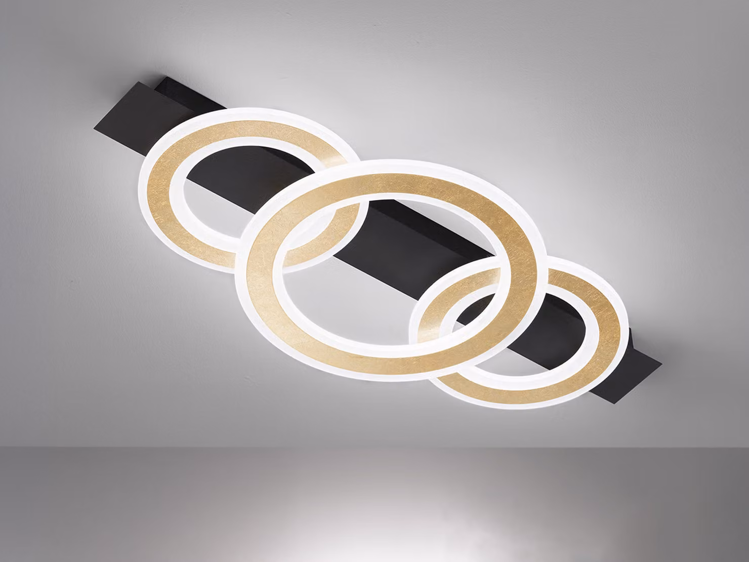 Plafoniera LED oro nero con telecomando dimmerabile e luce diurna, lunghezza 76 cm