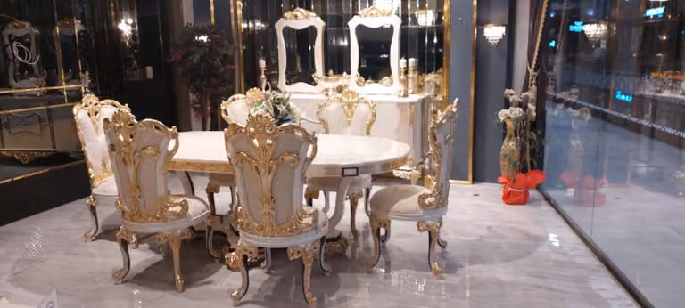 Luxus Couch Möbel Esstisch Barock Essgarnitur Gruppe Tisch + 6x Stuhl