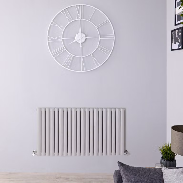 Radiatore di Design Orizzontale Doppio Grigio Chiaro - 635 x 1180mm - 1470W - Revive