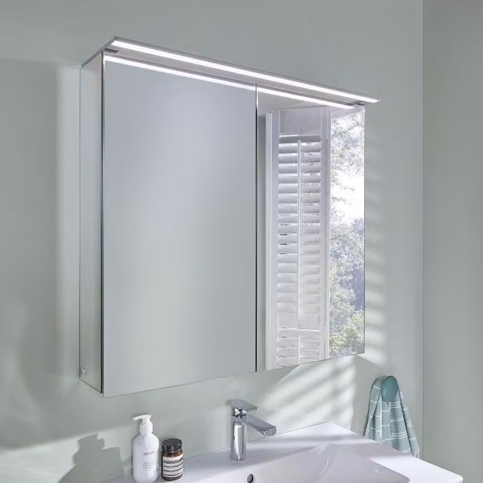 Armadietto a specchio da parete illuminato Villeroy & Boch Finero, dimensioni 80,7 x 75,8 cm