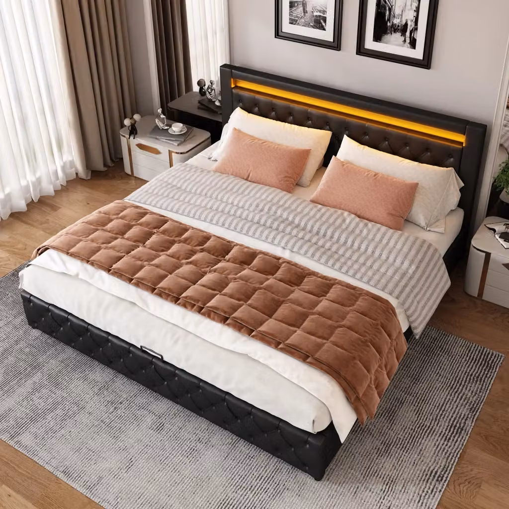 Letto contenitore Mivray con sollevamento idraulico, rete a doghe e illuminazione LED integrata, rivestito in ecopelle nera, L/P: 140 x 190 cm – 2