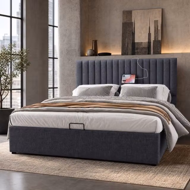 Letto imbottito con testiera contenitore regolabile; LED via app; USB e Type-C; 160x200 cm; grigio
