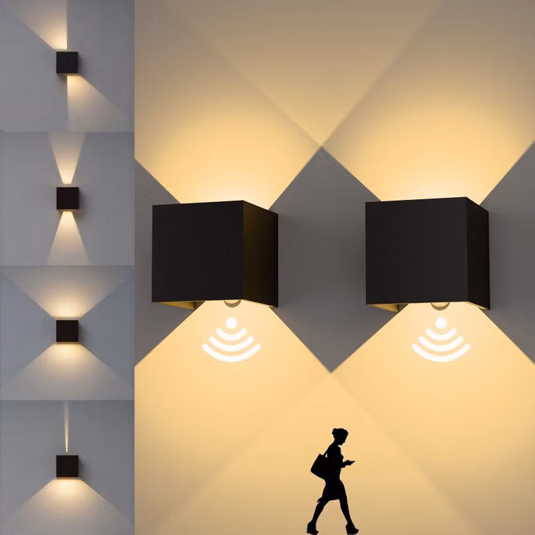 Lampada da parete a LED con sensore di movimento, confezione da 2, 12W, grado di protezione IP65, 3000K, colore nero