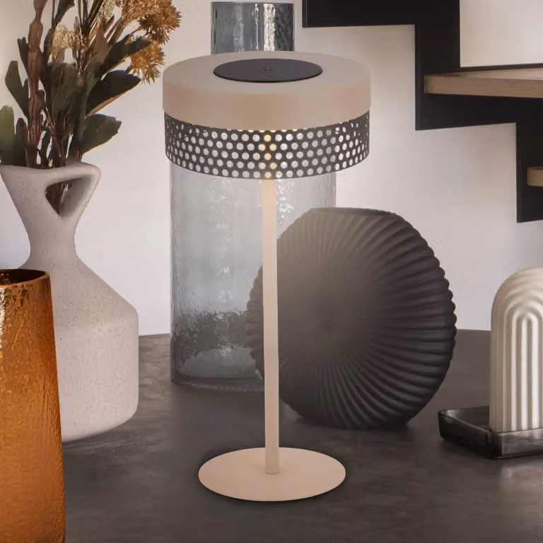 Briloner Lampada da tavolo a batteria Booha, beige, metallo, IP44, dimmerabile, Crema / Ambra, Metallo, Moderno