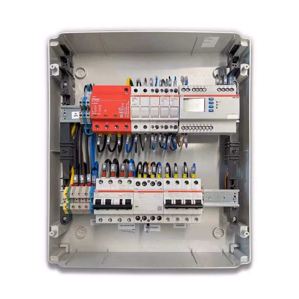 Quadro di Distribuzione AC Trifase ABB QACT20 da 20kW, 32A 400V, IP65, 36 Moduli, Grigio, con Interruttore Magnetotermico Differenziale, Scaricatore e Portafusibili DEHN – 2