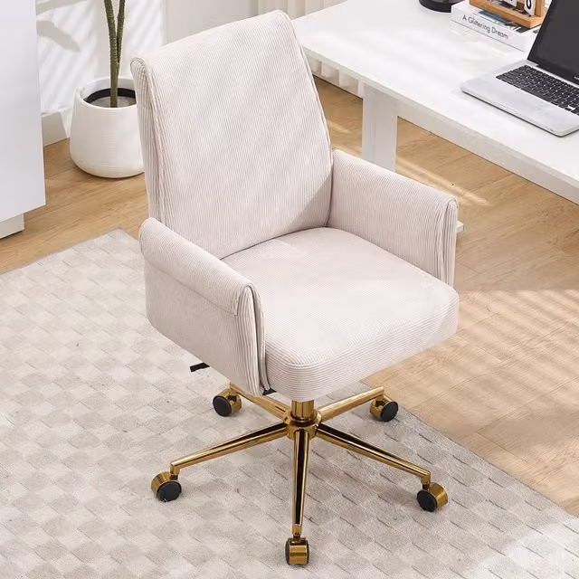 Sedia ergonomica REDOM in velluto a coste bianco con braccioli e base in metallo dorata per home office