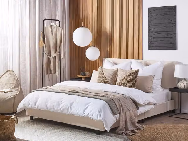 Letto ad acqua Beliani King Size EU in tessuto imbottito beige con materasso e design moderno L/P/H: 211 x 160 x 94 cm – 1