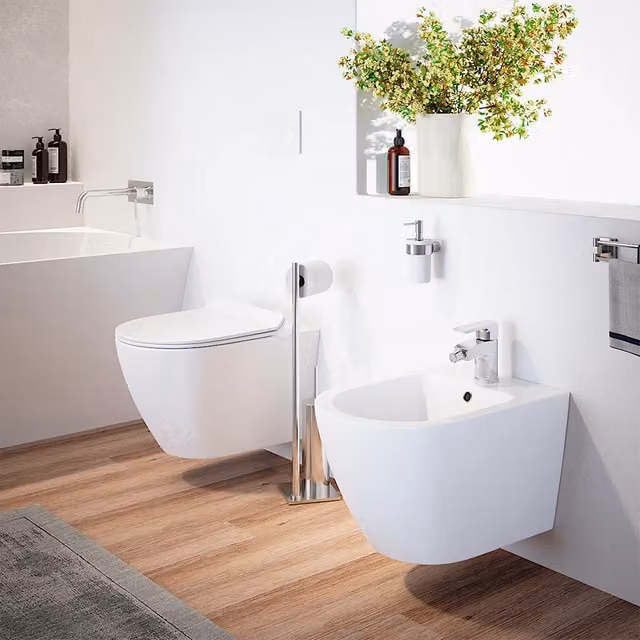 Sanitari sospesi in ceramica bianco lucido vaso tornado silent flush sedile soft-close e bidet | Sydney