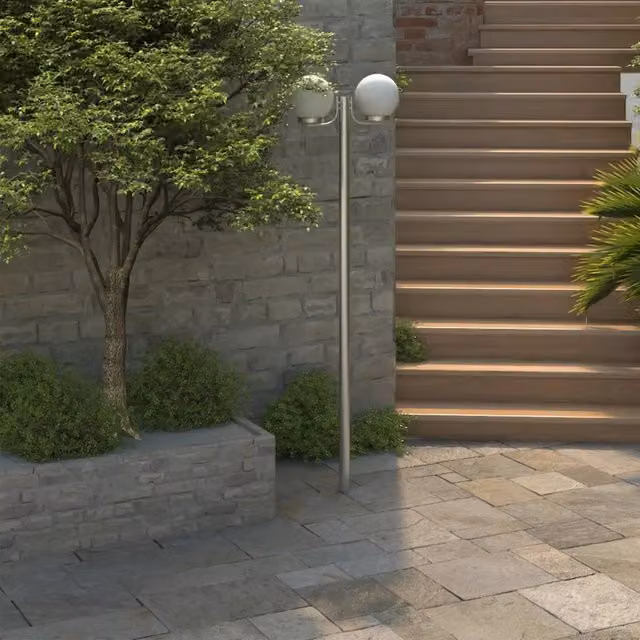 Lampione da giardino moderno vidaXL con 2 lampade a sfera, colore bianco e argento, Altezza: 220 cm