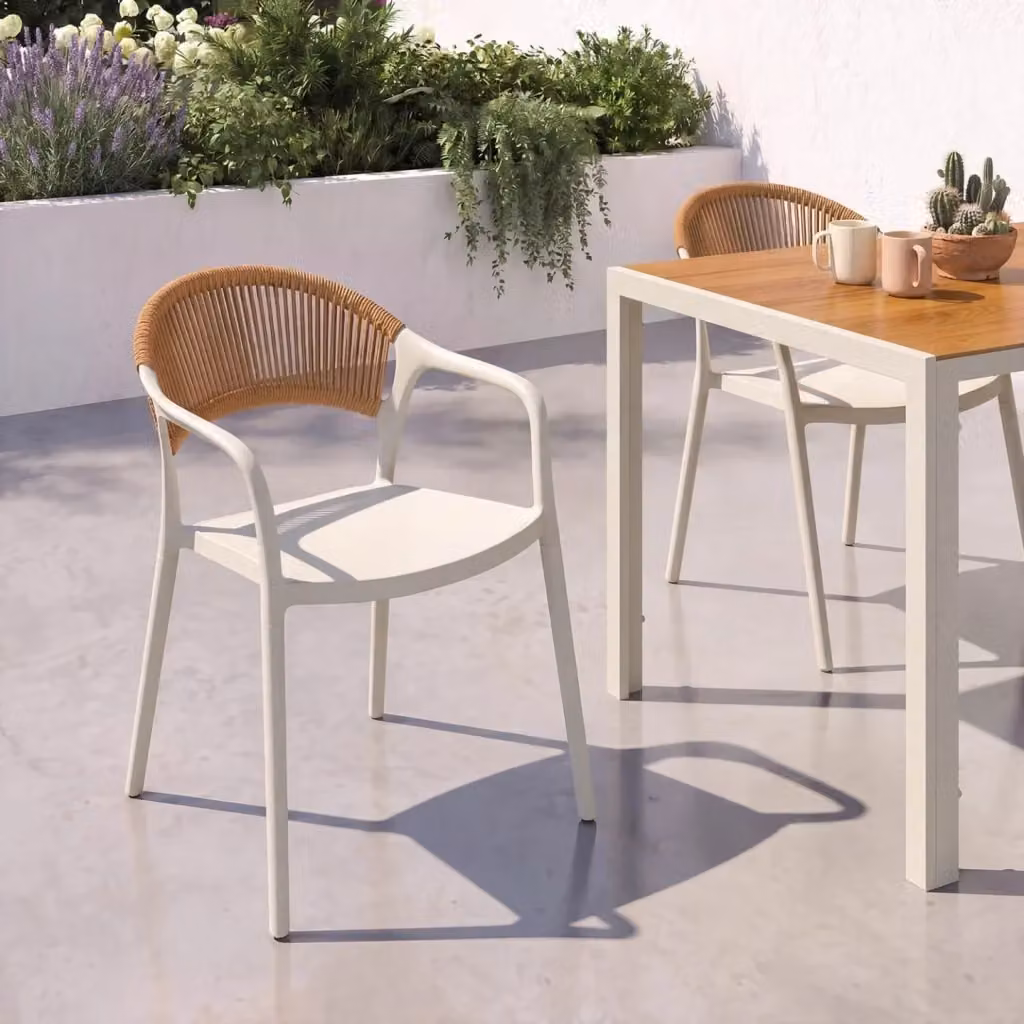 Set di 4 sedie da giardino impilabili ODELIA IDMarket beige in polipropilene e corda con braccioli – 2