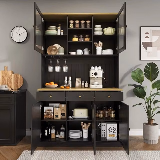 Mobile credenza per sala da pranzo ¨C Minimal ¨C 120x40x191 cm, ante con vetro, nero e oro, con prese USB-C/USB-A