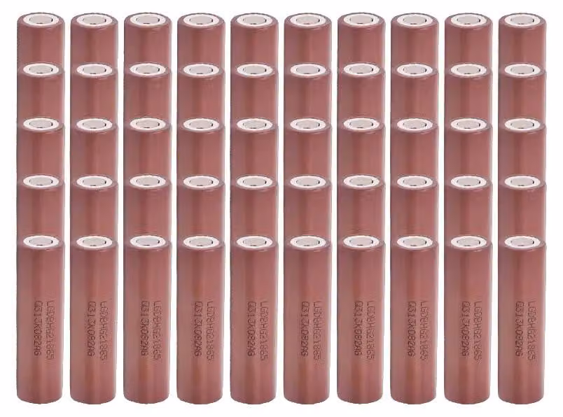Batterie ricaricabili, capacità 3000mAh, corrente di scarica 30A, HG2-3000mAh-50 pezzi