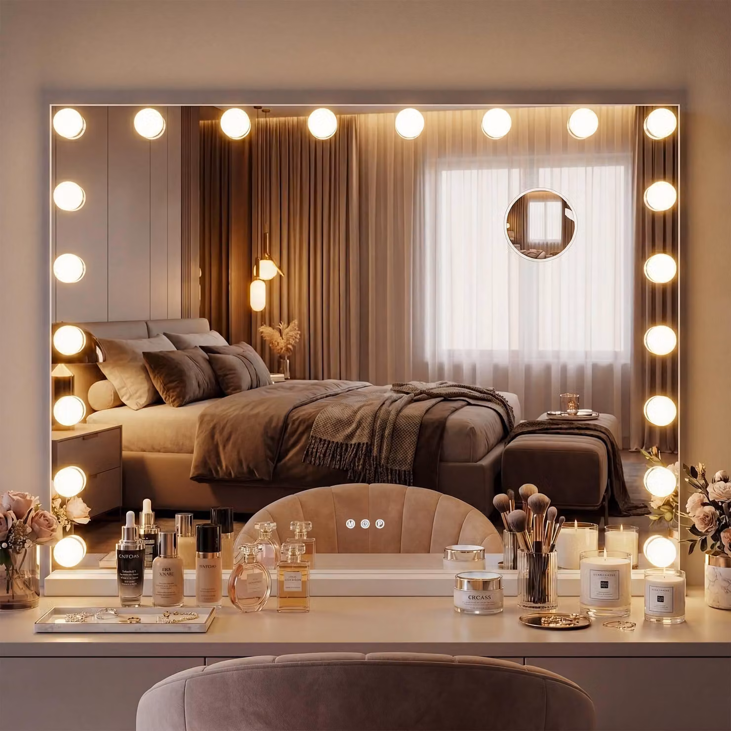 Specchio da trucco Norlina con illuminazione a LED | Colore: Bianco | Dimensioni: 80x14x62 cm