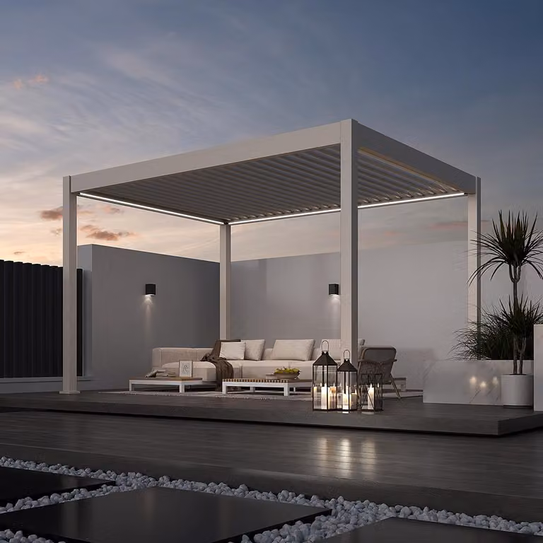 Pergola elettrica Weide E-Deluxe interamente in alluminio 3x4 m con tetto a lamelle color Ivory Sand