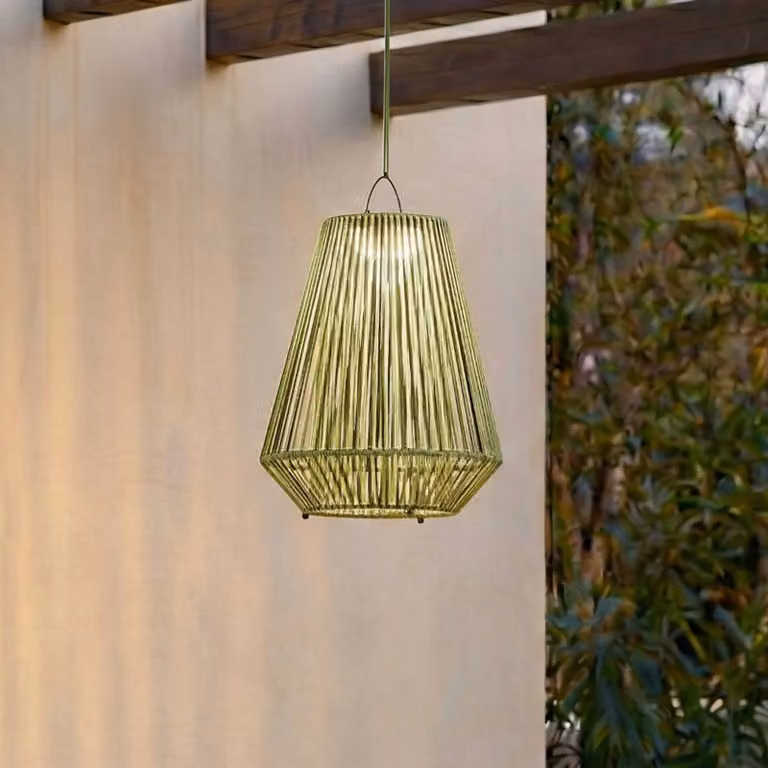 Lampada a sospensione solare LED Lindby Austas, verde, Ø 32 cm, USB, IP54 Austas Lindby, dimmerabile, Verde, Plastica, Moderno, Lampade solari