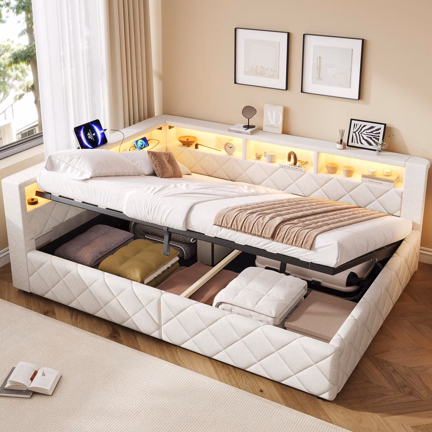 Divano letto Flieks 140x200 cm con porta USB e rivestimento in ecopelle, letto imbottito matrimoniale con spazio contenitore, divano letto da giorno con sistema a sollevamento idraulico e vani a giorno, colore: lino, beige
