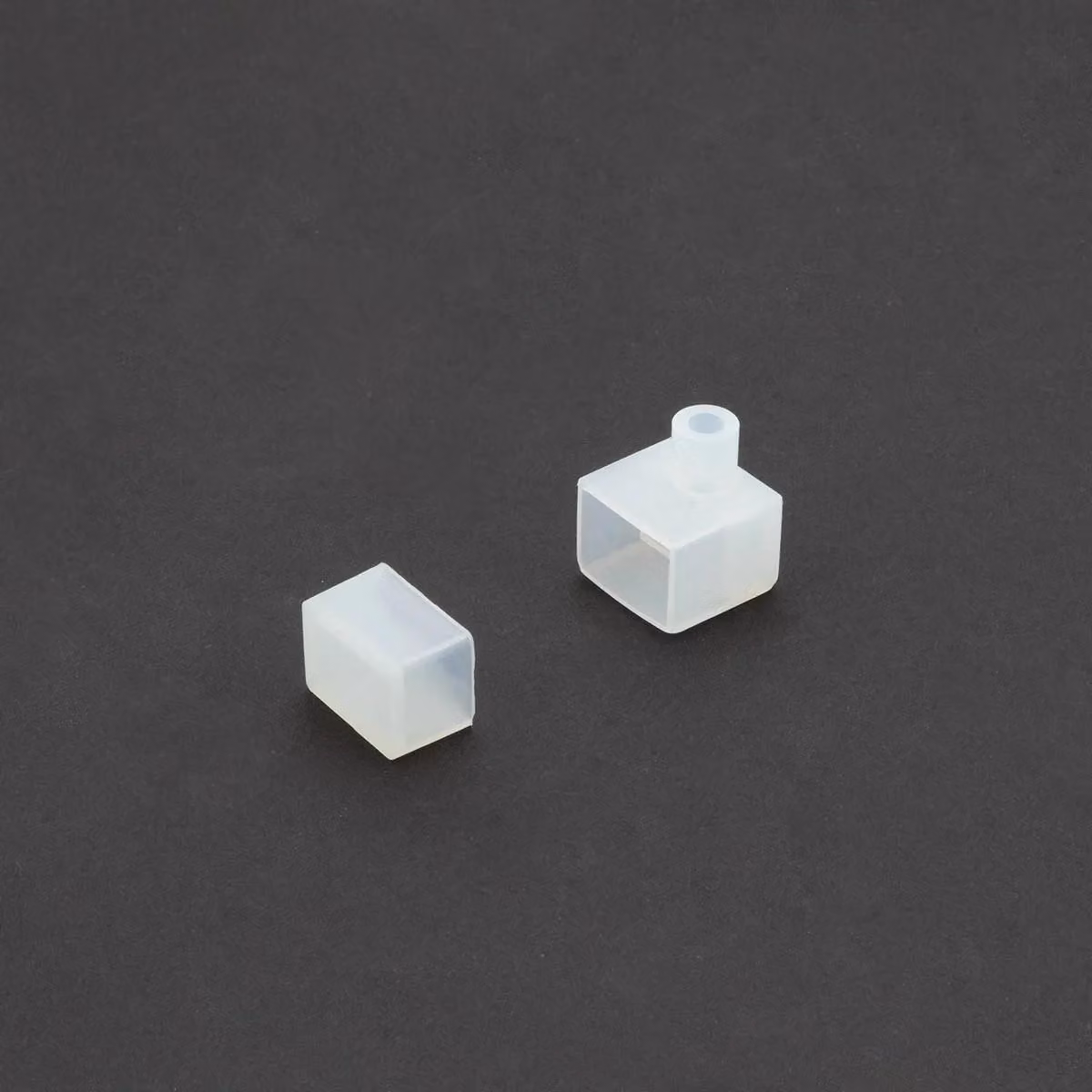 ARELUX XMAGIS 12X17, set di 2 terminali in silicone